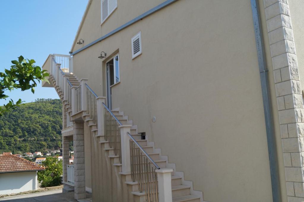 Apartments Morgen Brna Exterior foto